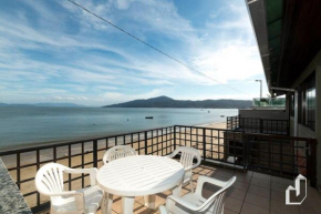 Casa aconchegante com o pôr-do-sol mais lindo da cidade